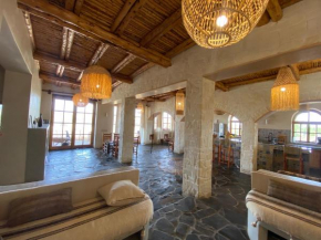 Sustainable Family Farm House with pets, kids pool&Organic Pond for 7 pax